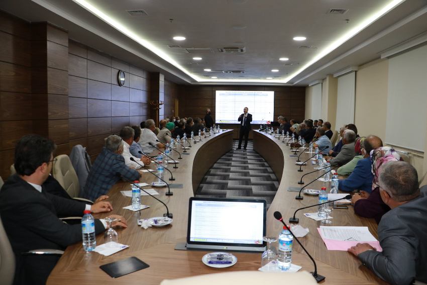 2021/06/1623623078_kirikkale_beledIyesI_asfaltta_ataGa_kalkiyor_-2.jpg