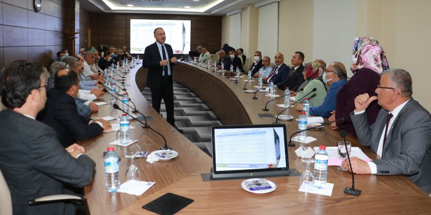 2021/06/1623623079_kirikkale_beledIyesI_asfaltta_ataGa_kalkiyor_-7.jpg