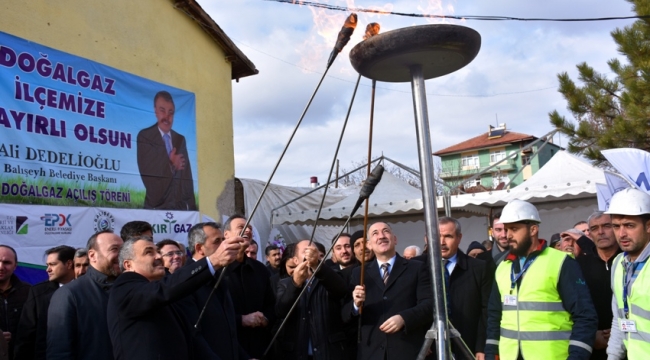 Kırıkkale'nin Balışeyh ilçesine doğalgaz verildi