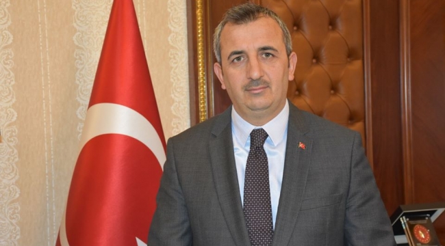 Kırıkkale Valisi Sezer, "Basın mensupları milletin duygularına tercüman olmaktadır."