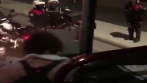 Polis ekiplerince otobüsten indirilen kadınla ilgili flaş gelişme