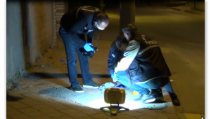 Adliyeye sevk edilen silahla yaralama zanlılarından 4'ü tutuklandı