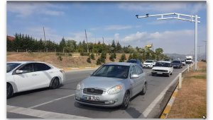 Yasak kalktı yollardaki araç yoğunluğu arttı