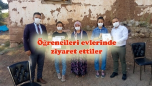 Köy köy, dolaşıp öğrencilerle görüştüler