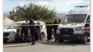 Tartıştığı akrabasını silahla vurarak öldürdü, 3 kişi de yaralandı