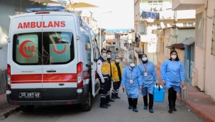 Mobil ekipler 85 yaş üstü vatandaşların aşılarına başladı