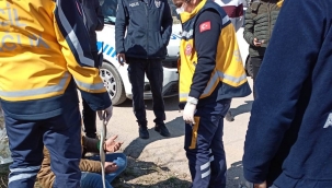 Motosikletiyle yola savrulan sürücü yaralandı