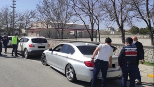 Kısıtlama kontrolünde aranan 10 kişi yakalandı