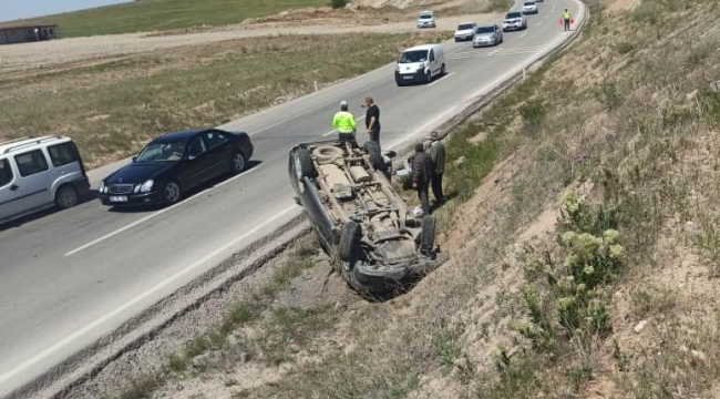 Metrelerce sürüklenen araçtaki sürücü ve eşi yaralandı