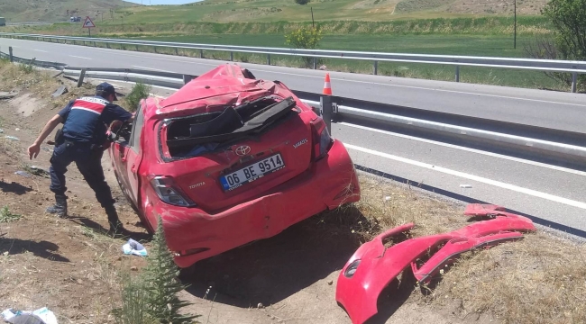 Su kanalına savrulan otomobildekiler ölümden döndü