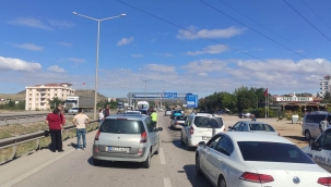 Kırıkkale'de 5 araçlı zincirleme trafik kazası