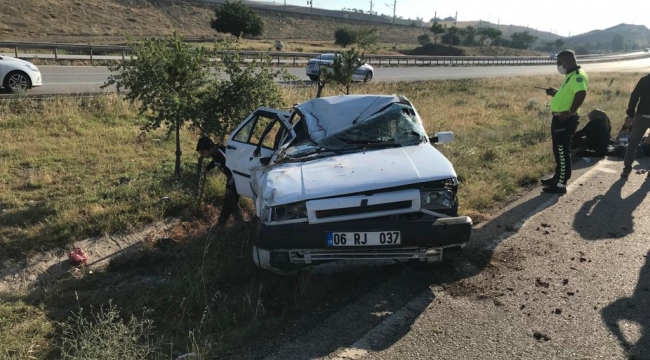 Takla atan otomobildeki 3 kişi yaralandı