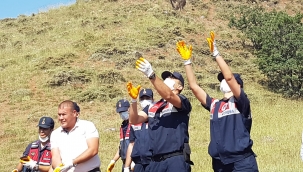 Doğaya kınalı keklik salımı yapıldı