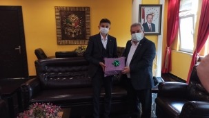 Kaymakamdan Türkiye Birincisine ödül