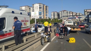 Otomobil ile motosikletin çarpıştığı kazada 2 kişi yaralandı