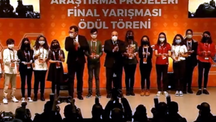 Kırıkkaleli öğrencilere Bakan Varank'tan ödül