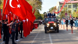 Vali Tekbıyıkoğlu, "Bu günlere anaları arkamızda koyup da geldik"