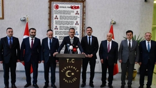 Bakan Özer, Kırıkkale'de müjdeleri bir bir sıraladı