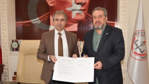 Okullarda "Bir Sınıf Bir Koli Projesi" hayata geçirildi