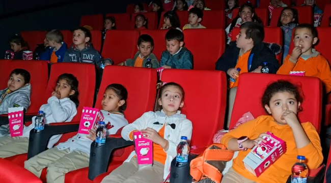 "Sinemaya Gitmeyen Çocuk Kalmasın" etkinliği