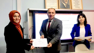 Eğitimleri tamamlanan ailelere belgeleri verildi