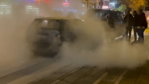 Esnafın duyarlılığı otomobili yanmaktan kurtardı