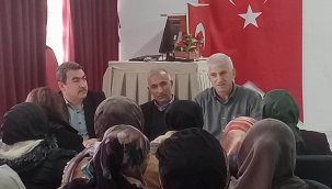 Okul Müdürü Özsoy velilerle bir araya geldi