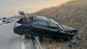 Virajı alamayınca 155 metre sürüklendi