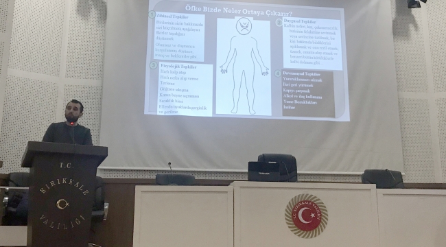 Çalışanlara öfke ve stres yönetimi semineri verildi