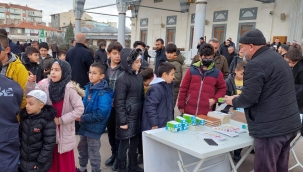 Çocukların cami ve namaz sevinci