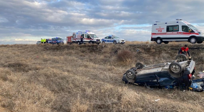 Kırıkkale'de trafik kazası, yaralılar var