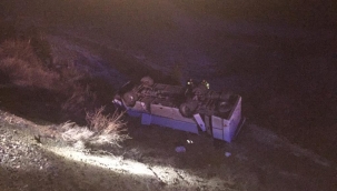 Yardımdan dönen arama kurtarma ekibi kaza geçirdi