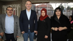 Engelsiz cafede birlik beraberlik iftarı