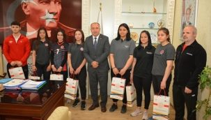 "Gençlerimizle gurur duyuyoruz"