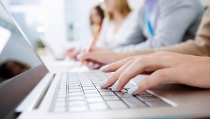 YÖK duyurdu, öğrencilere ücretsiz internet desteği