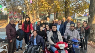 Engelli vatandaşlarımıza her zaman sahip çıkmalıyız