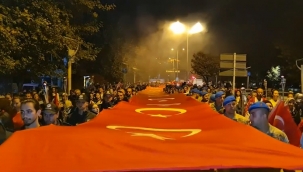 Muhteşem fener alayında cumhuriyet coşkusu