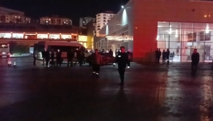 Terminalde silah sesleri, yaralılar var