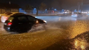 Sağanak yağış etkili oldu