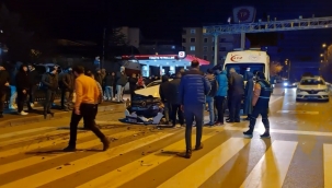 Kavşakta zincirleme kaza