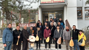 Yeniden öğrenmek için köylüler toplandı 