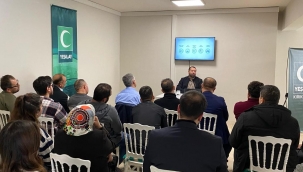 Yeşilay'da oryantasyon eğitimi düzenlendi