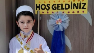 Minik Bilal küçücük yaşında herkese örnek oldu