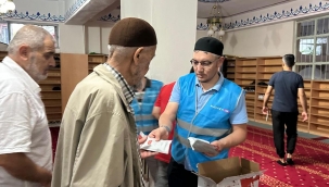 Kırıkkale'de vatandaşlara aşure ikram edildi