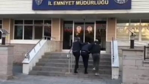 Çok sayıda dijital materyalle yakalandı