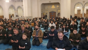 Regaip Kandili dualarla idrak edildi