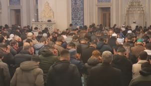 Vatandaşların ilk teravih coşkusu