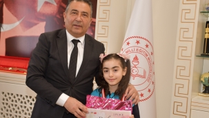 Daha ilkokulda ama dünya üçüncüsü oldu