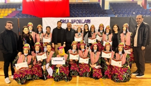 Halk Oyunları Topluluğunun final heyecanı