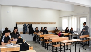 Millî Eğitim Müdürü her gün okullarda